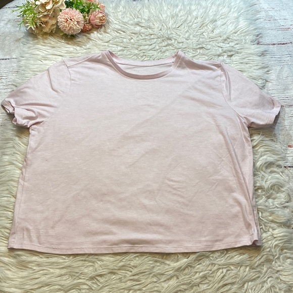 Outdoor Voices Tops - Outdoor Voices Swaetee Short Sleeve Crop Tee sz L